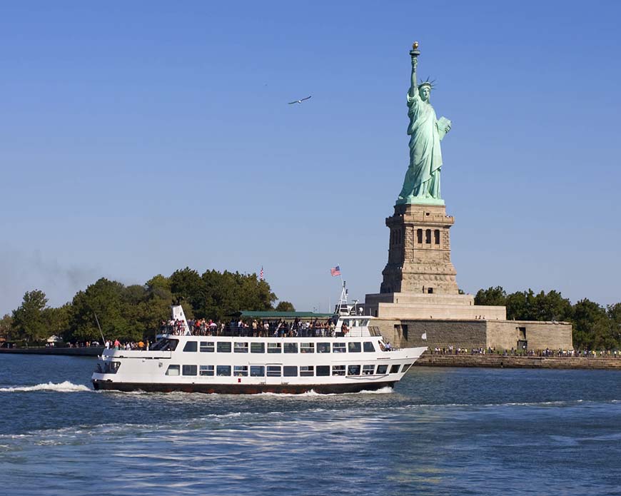 Top 10 Must-Visit Attractions in New York City